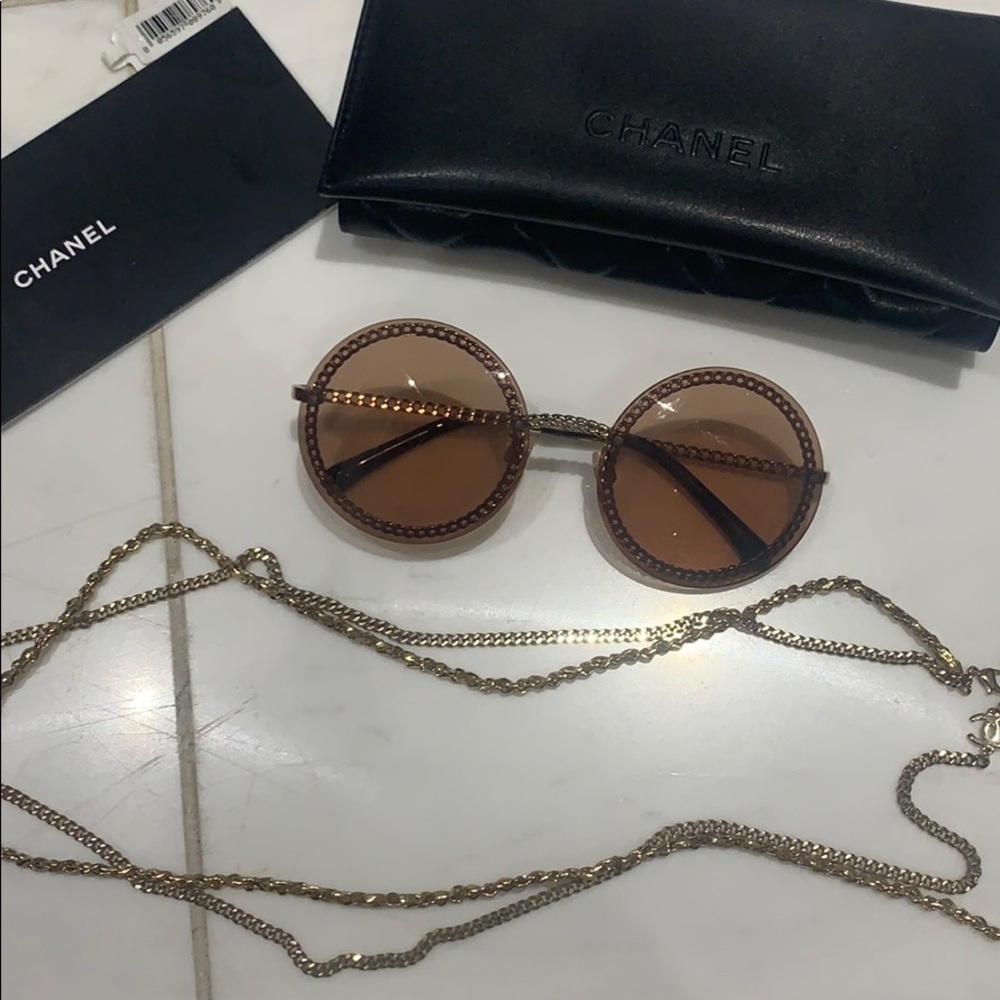 Channel sunglasses - Picture 5 of 6